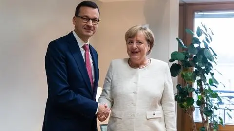 Premier Morawiecki spotkał się z kanclerz Merkel w Brukseli