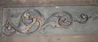 Zachowały się zdobienia