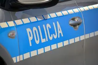 Policja pilotowała matkę do szpitala 