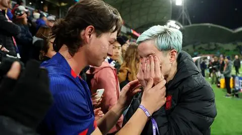 Piłka milimetry za linią. Dramat i łzy gwiazdy