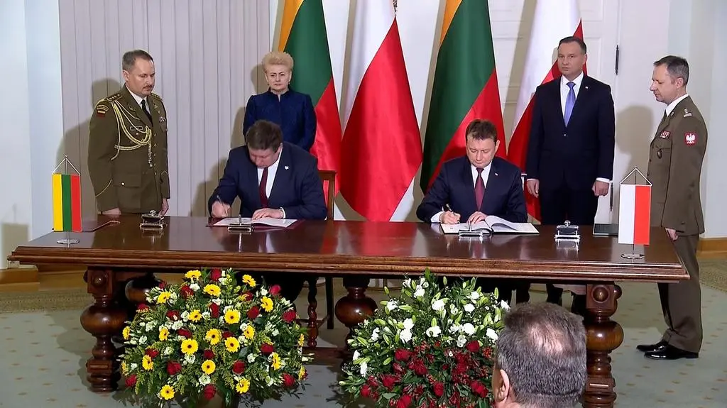 Podpisanie porozumienia o współpracy militarnej