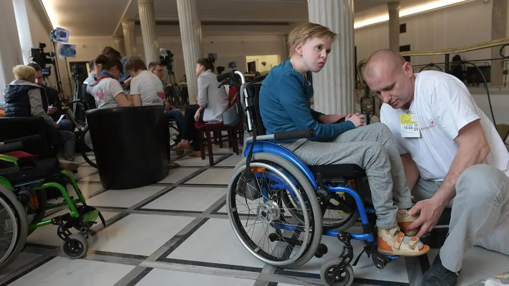 Arkadiusz Mularczyk rozmawiał z protestującymi