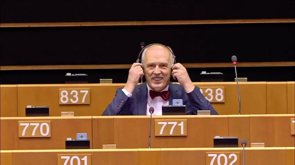 Korwin-Mikke: kobiety powinny zarabiać mniej