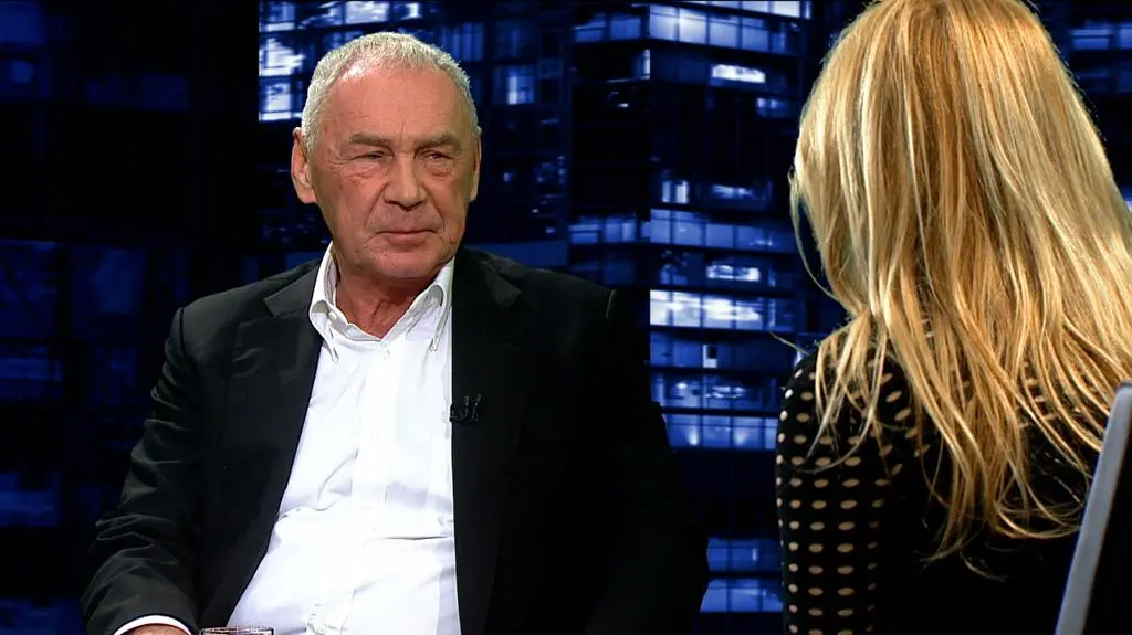 Nowacki: podkomisja smoleńska to dziwny twór