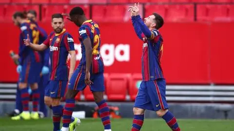 Barcelona w grze o tytuł. Messi przypomniał się Sevilli