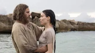 Joaquin Phoenix i Rooney Mara w "Marii Magdalenie"