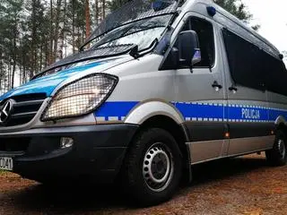 15-latka za kierownicą zauważyli policjanci pełniący służbę w rejonie granicy z Białorusią (zdjęcie ilustracyjne) 