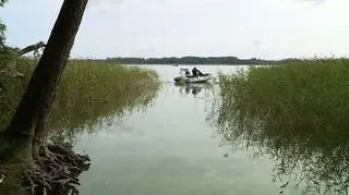 Poszukiwania na jeziorze Miedwie