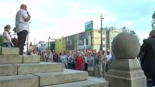 Protest w obronie wolnych mediów w Olsztynie