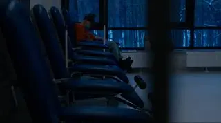 Kadr z filmu "Bez retuszu" Ewy Ewart