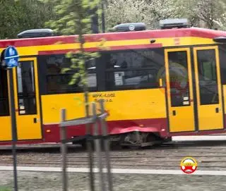 W Łodzi wykoleił się tramwaj
