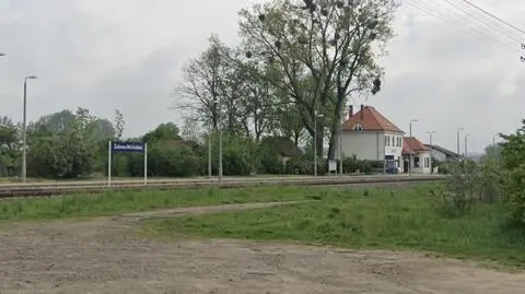 Pociągi jechały na siebie, interweniowała dyżurna ruchu. 150 metrów od zderzenia 