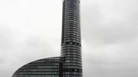 Dym na 51. piętrze Sky Tower