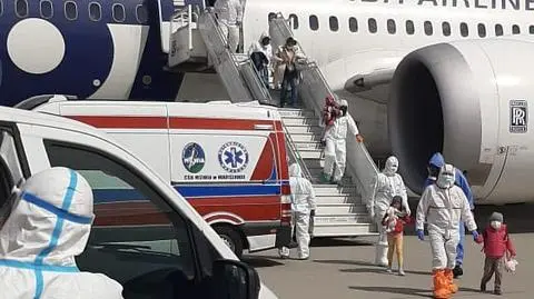Indyjska mutacja koronawirusa potwierdzona u polskiego dyplomaty. Przed tygodniem był ewakuowany z Indii 
