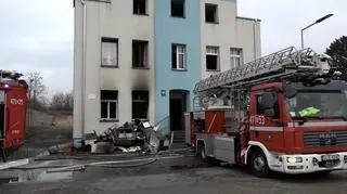 Z budynku ewakuowano 19 osób