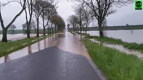 Alarm powodziowy, pożar od pioruna. Środowe burze zapamiętamy na długo