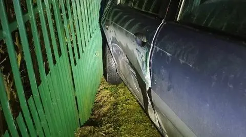 Samochód staczał się z małej górki. Chciała go zatrzymać, została przygnieciona