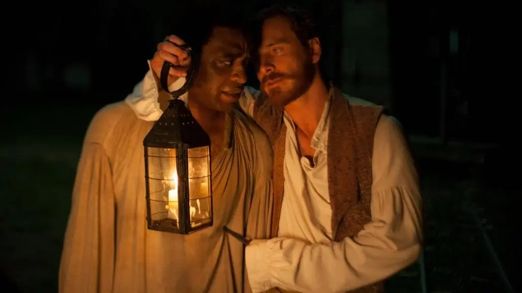 Chiwetel Ejiofor i Michael Fassbender