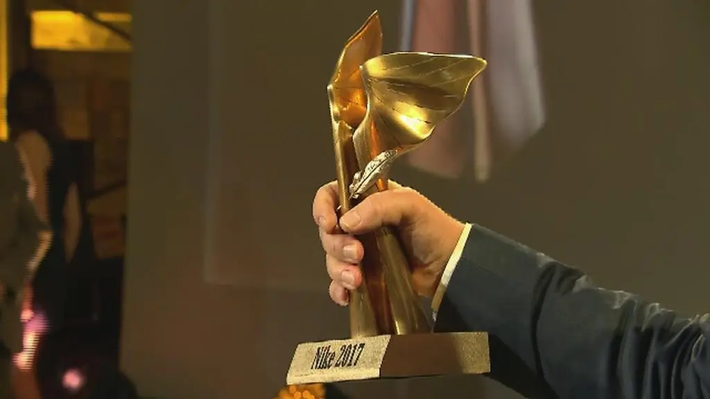 Łazarewicz laureatem Nike 2017 Łubieński z nagrodą czytelników