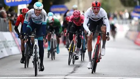 Morderczy finisz dla Niemca. Ayuso wciąż liderem Tirreno - Adriatico