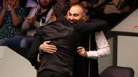 O'Sullivan i Vafaei zakopali topór wojenny