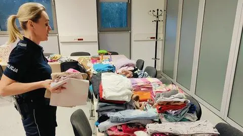 Policjanci zorganizowali zbiórkę dla dzieci i ich babci