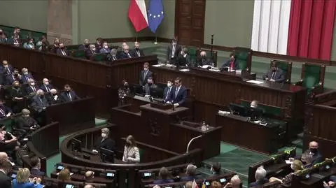 Premier: dzisiejszy poranek przejdzie do historii jako dzień, w którym Rosja wybrała wojnę 