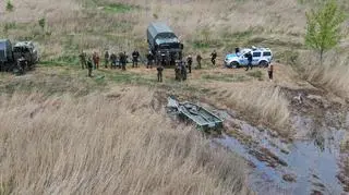 The army took up the aircraft extraction campaign