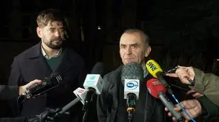 Włodzimierz Karpiński wyszedł z aresztu. Powiedział, że czuje się skrzywdzony przez prokuraturę 