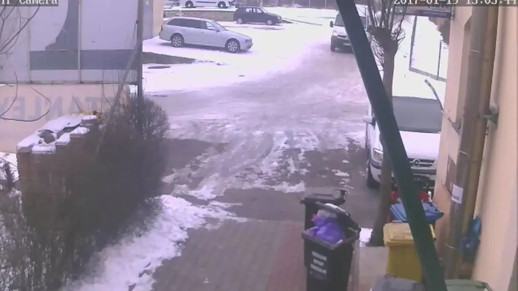 Cofanie zakończone kolizją