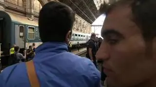 Reporter TVN24: pociąg z imigrantami na razie nigdzie nie odjedzie