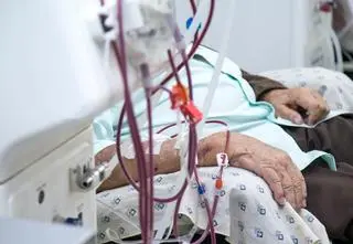 Pijana lekarka przyjęła 19 pacjentów w stacji dializ. "Kolejni czekali na przyjęcie"