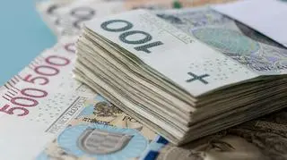 Poles can now postpone up to 8 monthly mortgage payments