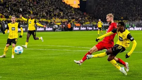 Bayern uratował się w klasyku. Kontuzja Kane'a