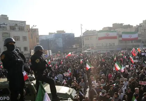 Upadek reżimu i co dalej? Pięć scenariuszy 