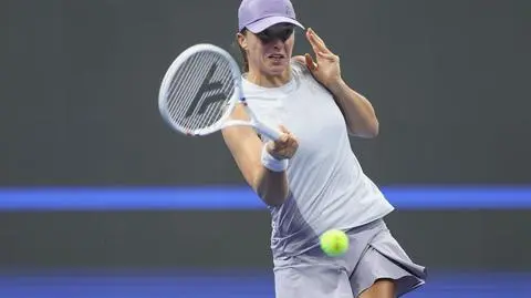 Katastrofa w trzecim secie. Ćwierćfinał w Pekinie nie dla Świątek