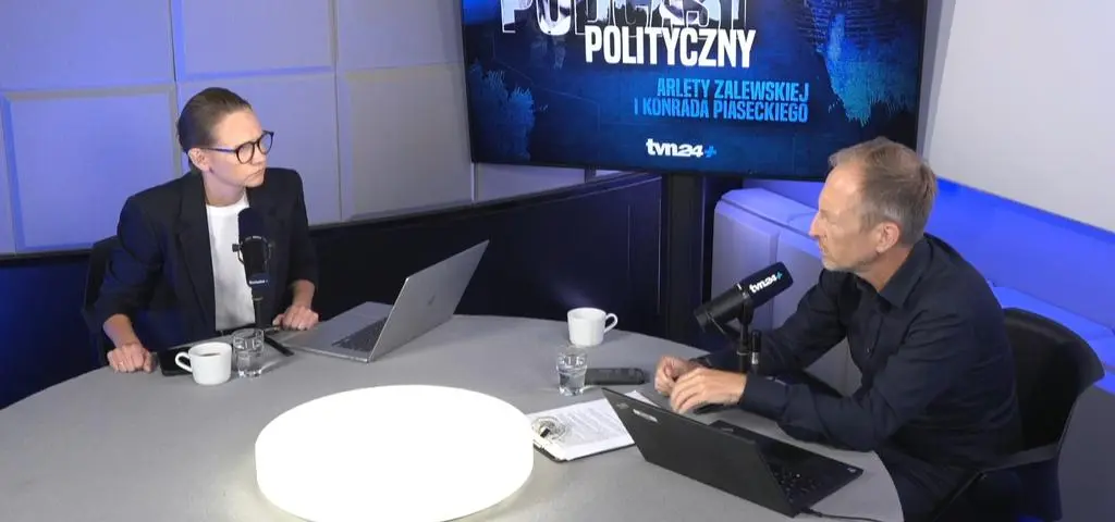 "Przyglądam się temu z opadającymi ramionami". Co jest kolejnym celem kancelarii prezydenta i samego Nawrockiego?