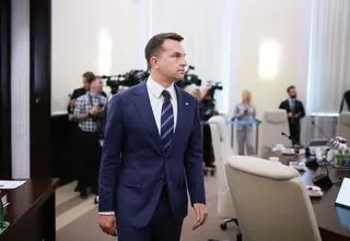 Kim jest nowy rzecznik rządu Adam Szłapka? "Problemem nie jest nazwisko"