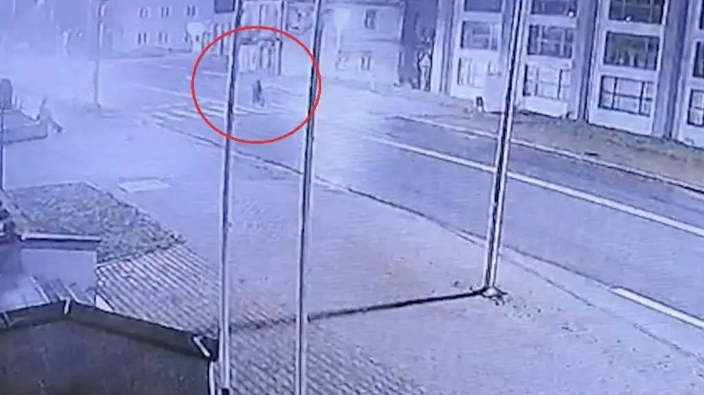 Wjechał w pieszą na pasach 