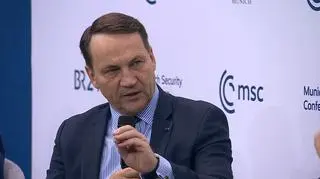 Sikorski zwrócił się do "amerykańskich gości". "Zasługujemy" 