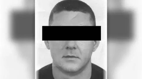 Był poszukiwany za zabójstwo i udział w grupie przestępczej. Próbował uciekać, miał broń palną