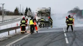 Po wypadku droga S22 jest zablokowana