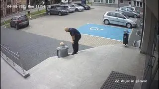 Policjanci pomogli 89-letniemu mężczyźnie