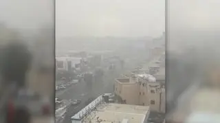 Pustynny kraj nawiedziły ulewy