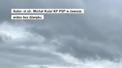 Basen blokuje drogę S3