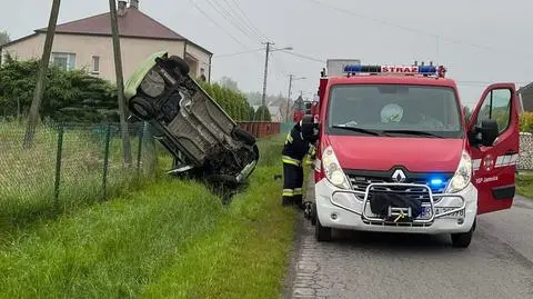 Ze wstępnych ustaleń policji wynika, że kobieta straciła panowanie nad samochodem 