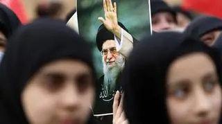 Demonstracja po śmierci Alego Chameneiego