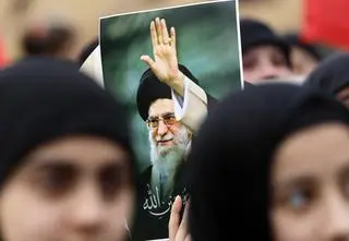 "Przeżywalność liderów Iranu liczy się w dniach"