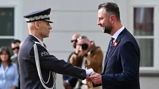 Gen. Karol Dymanowski otrzymał awans z generała dywizji na generała broni