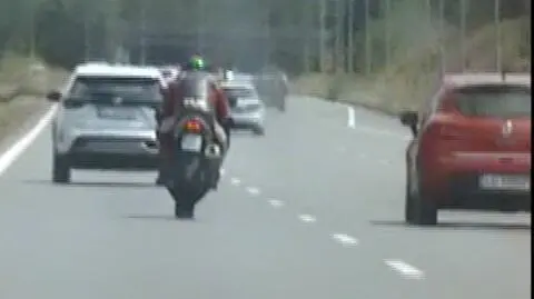 Motocyklista nie posiadał uprawnień